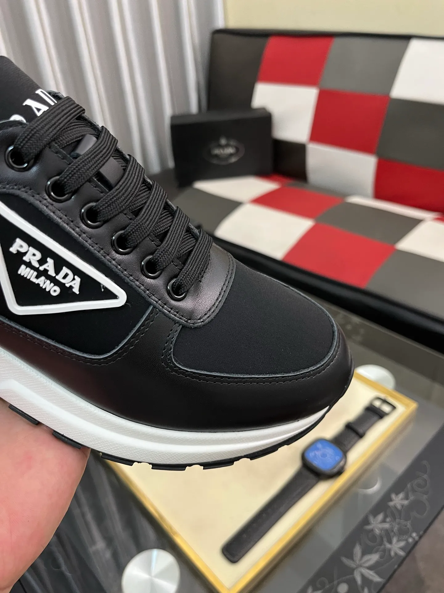 Men's shoes 💰420⌚️⌚️Prada•PRADA original quality.~ Unique modern style sneakers. 🏃A must-have casual shoe for trendy men😍😍 Original brand imported from Italy, imported original leather, sheep lining (refuses to discolor and grind feet) Sole: Original sole provided by the original factory, French lazy style design ⚠️Fit to the feet, original quality, super comfortable original sole. It’s like shooting the real thing🎬The real thing is better, high-quality sneakers Size: 38-444️⃣Colors available